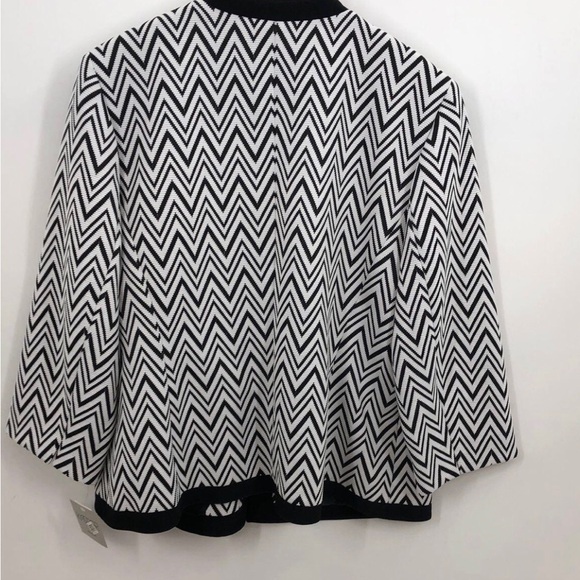 NWT KASPER Women’s Black and White Zig Zag Open Front Jacket size 16 - Picture 2 of 5